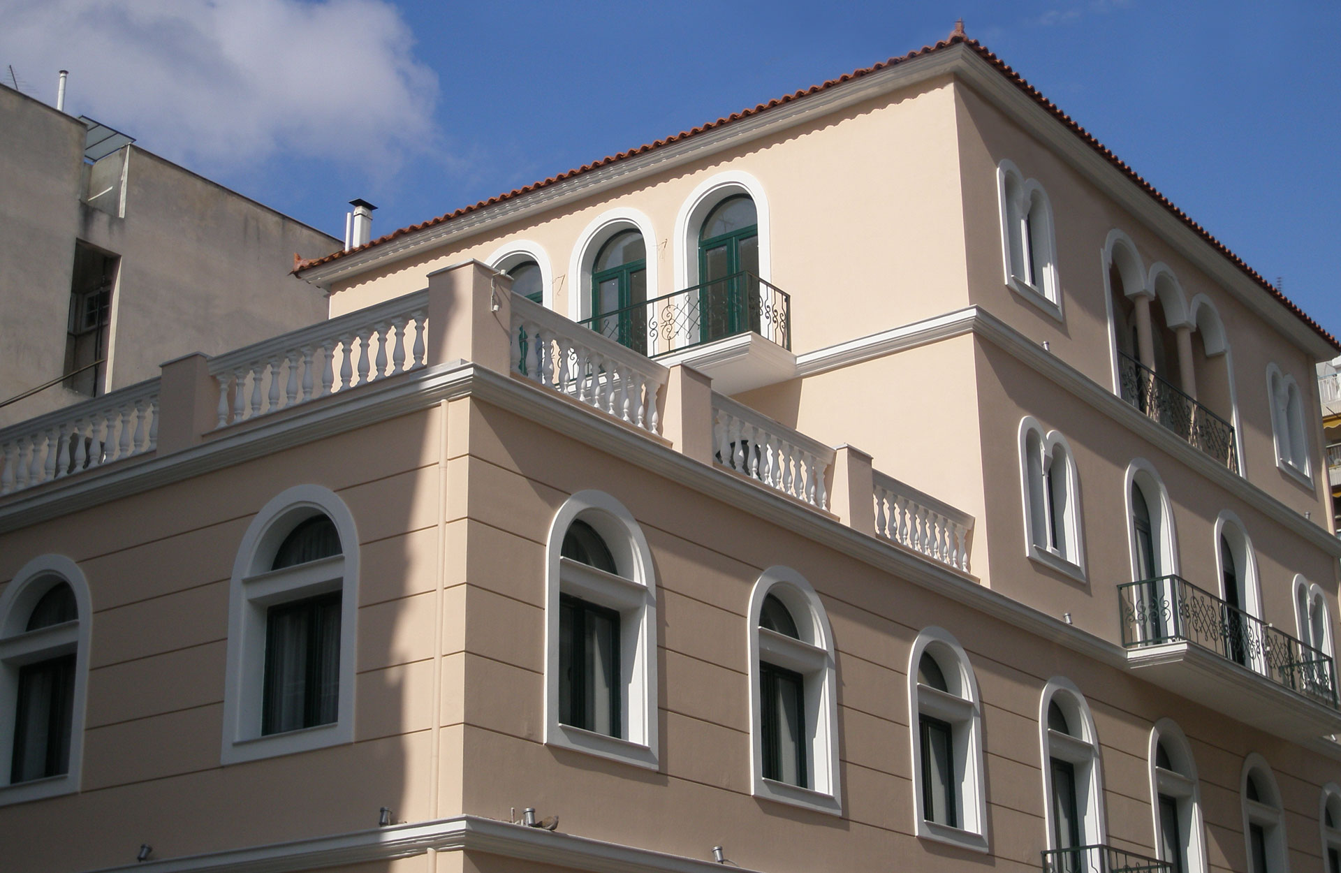 Douroutis-Cultural-Center