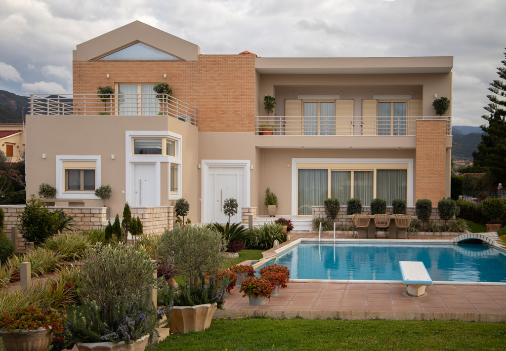 House-with-pool-A-Fimage-2
